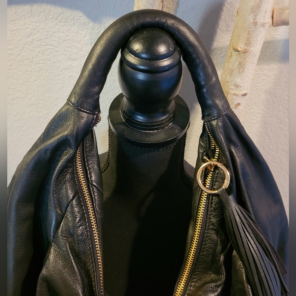 ANTHROPOLOGIE Ultimate Hobo Bag (Matte Finish/Lamb Leather) - Picture 7 of 12